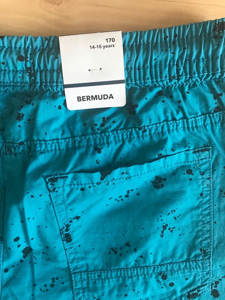 NEUE Bermuda Shorts mit Eingriff-Taschen Gr.170 Jungen in Bramsche