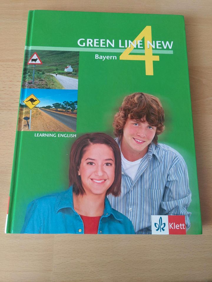 Green Line New 4 Bayern Buch in München