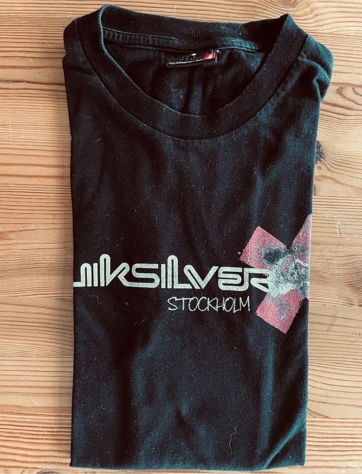 T-Shirt Quiksilver schwarz Gr. S wie NEU in Rodenberg