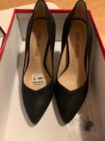 Pumps NEU unbenutzt !!! Gr.36 Frankfurt am Main - Bockenheim Vorschau
