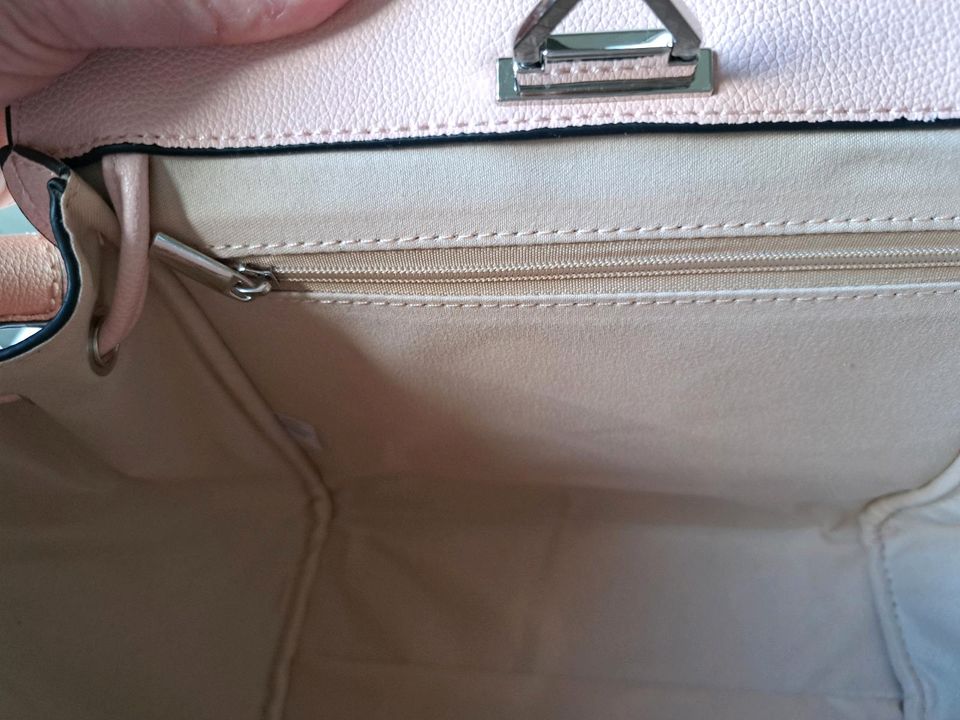 Bags by CG Tasche, Klappverschluss, rosa, NEU in Brilon