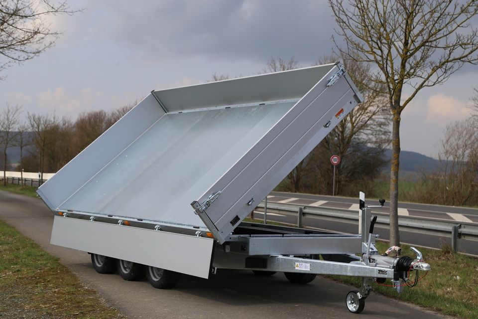 NEU 3 Seitenkipper Saris Anhänger 406x204x35cm 3500kg zGG in Seesen