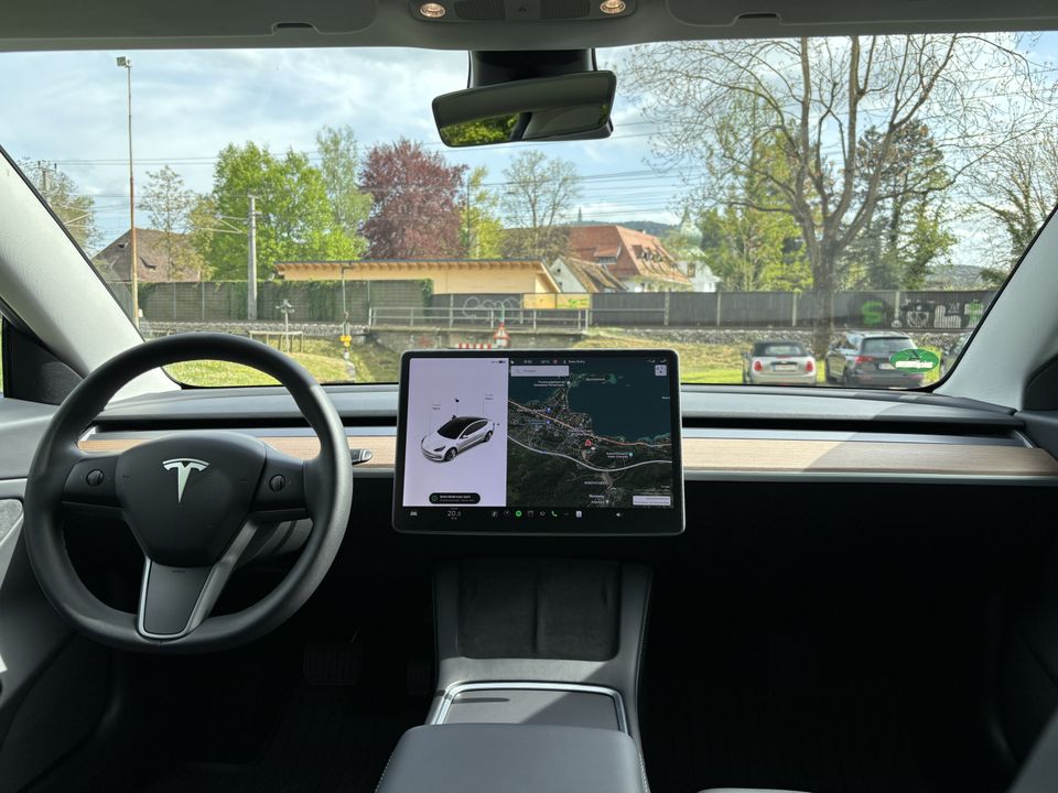 Tesla Model 3 | Long Range AWD | Gesamtpaket inkl. Ext. Warranty in Offenhausen