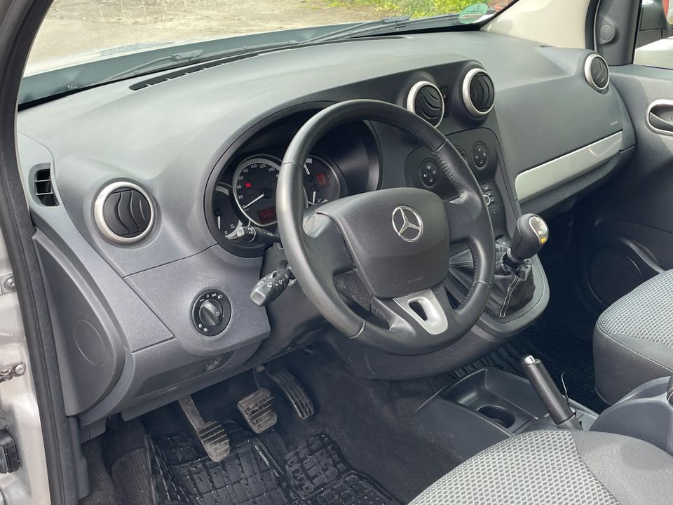 Mercedes CITAN Rentner Fahrzeug wenig KM in Gummersbach