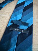 Original Gucci Seidenkrawatte Seide Blau gestreift NP 240€ Bayern - Cadolzburg Vorschau