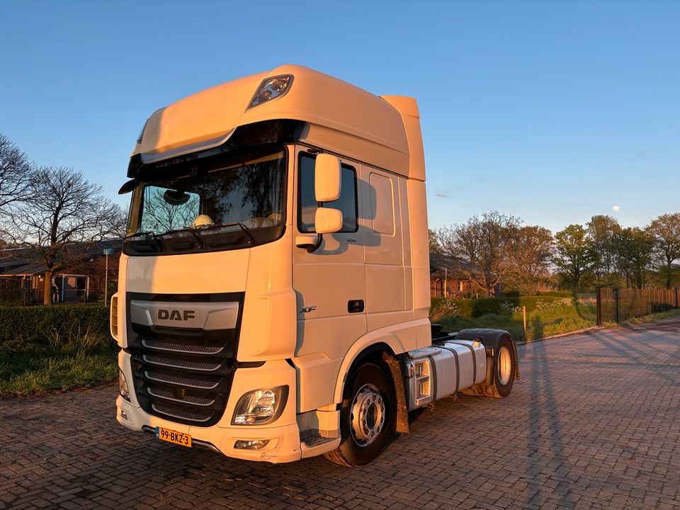 DAF XF530 4x2 BJ2018 E6 sattelzug in Straelen