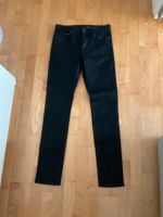 Hose Jeans, leicht Glanz beschichtet, Gr 38 H&M schwarz Bayern - Fürth Vorschau