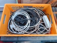 Kiste voll mit Kabel Steckdosenleisten Niedersachsen - Meine Vorschau