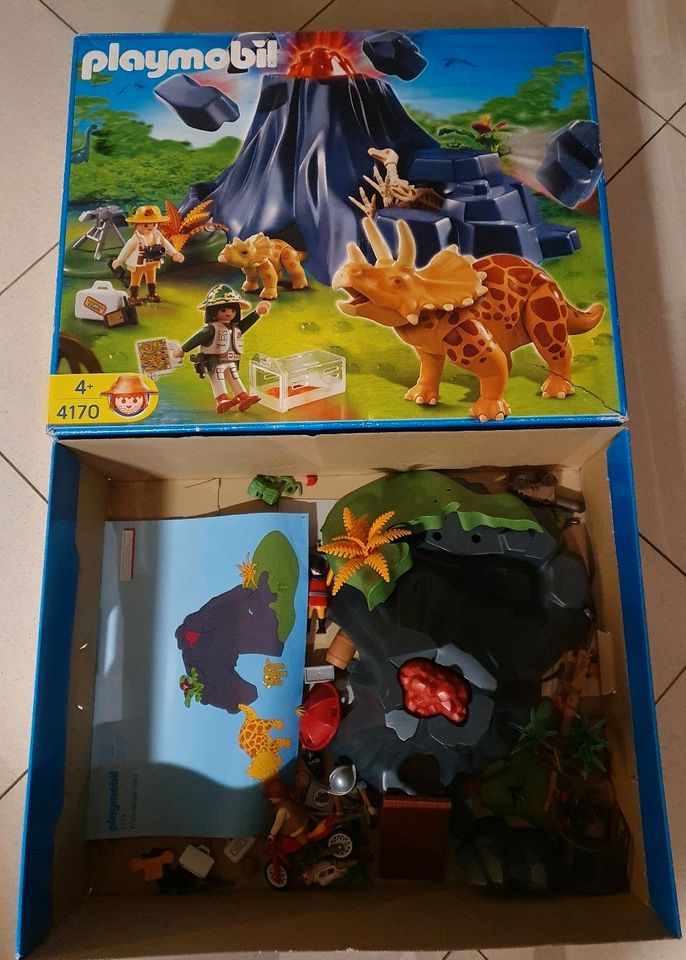 Playmobil 4 Sets + Drachen in Berlin