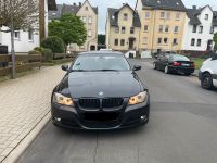 BMW 318d e90 LCI Sitz. MFL Regensensor Scheckheft 4xSchlüssel Hessen - Kassel Vorschau