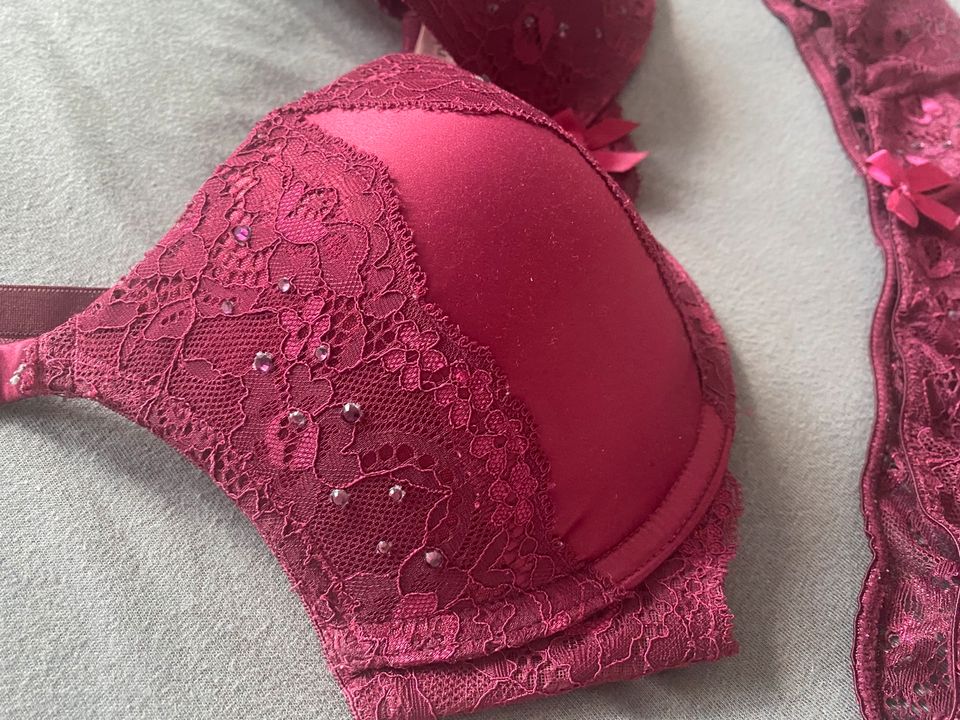 Hunkemöller Bh Set in Dörentrup