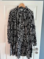 Damen Kleid L H&M Schwarz/ Weiß sehr leicht Kreis Pinneberg - Heist Vorschau
