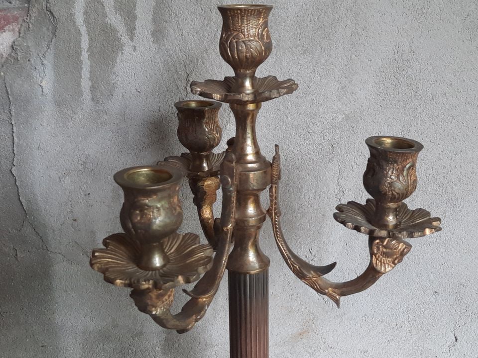 Alter französischer Vintage-Kerzenständer  Kupfer mit Löwenbein in Nettetal