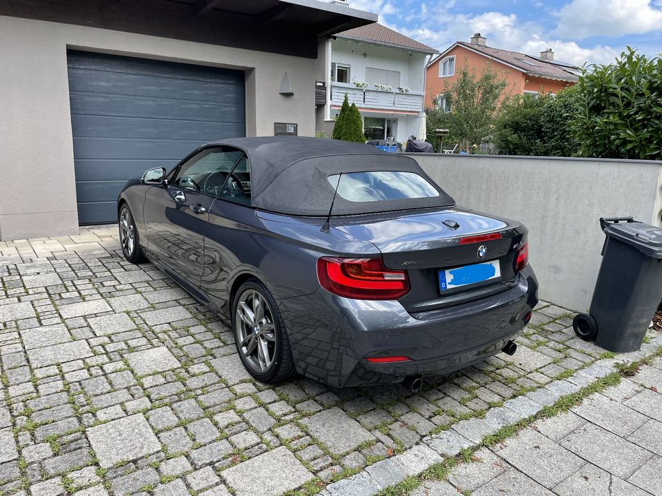 BMW M240i xDrive Cabrio, Navi Prof., Sitzheizung, Lenkradheizung in Rosenheim