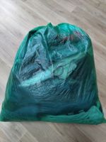 7.55kg Damenbekleidung-Sack größe S(36) bis M(38) Nordrhein-Westfalen - Kerpen Vorschau