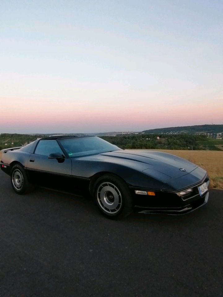 Chevrolet Corvette C4 Targa Oldtimer 5,7L V8 Baujahr 1986 in Dettelbach