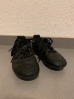 Adidas Nocken Fußballschuhe, Größe 31,5 München - Trudering-Riem Vorschau