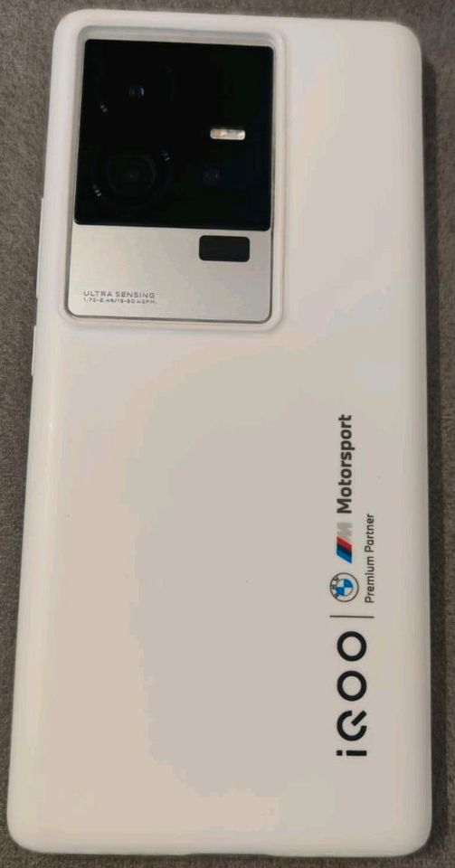 Vivo IQOO 11 Pro - 16GB/512GB - Snapdragon 8 Gen 2 BMW M Edition in Darmstadt