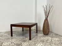 WMK Stilvoller & stabiler skandinavischer Couchtisch in Palisander mit besonders schöner Holzmasserung # Wohnzimmertisch Coffee Table Sofatisch Rosewood Skandinavian Danish Design VIntage Mid-Century Friedrichshain-Kreuzberg - Friedrichshain Vorschau