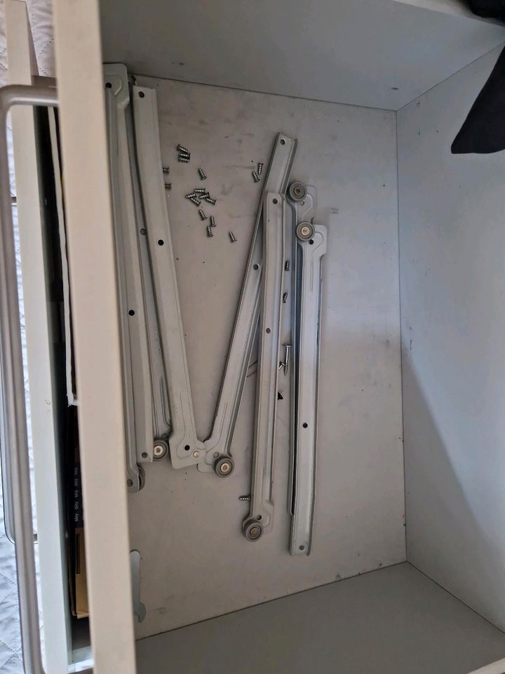 Ikea schubladen und Türen in Bergheim