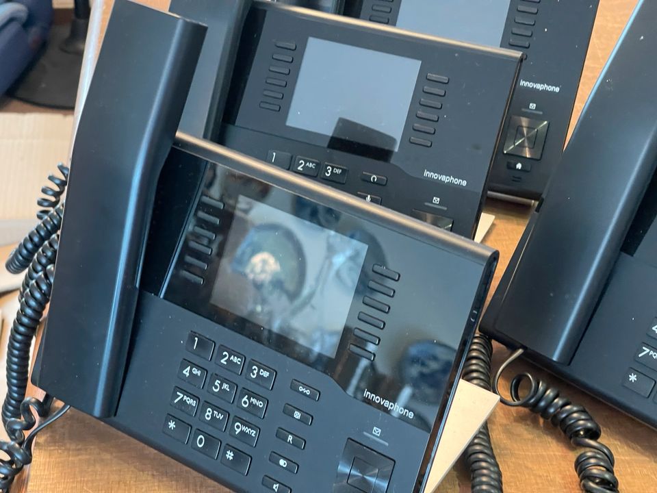 Telefone Innovaphone IP 222 6x in Schwalbach