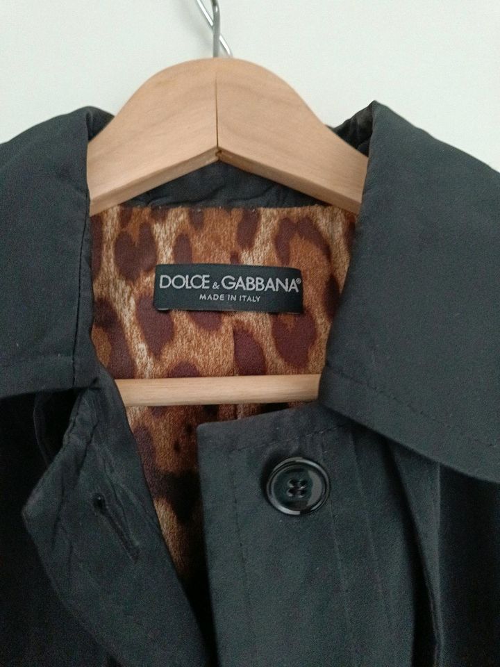 Dolce Gabbana Trenchcoat Top! in Rauenberg