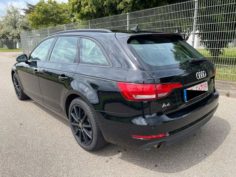 Audi A4 Avant AUTOMATIK NAVI MMI PDC 18 Zoll TÜV NEU in Lahr (Schwarzwald)