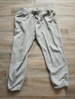 Nike Jogger mit 3Taschen Sachsen-Anhalt - Halle Vorschau