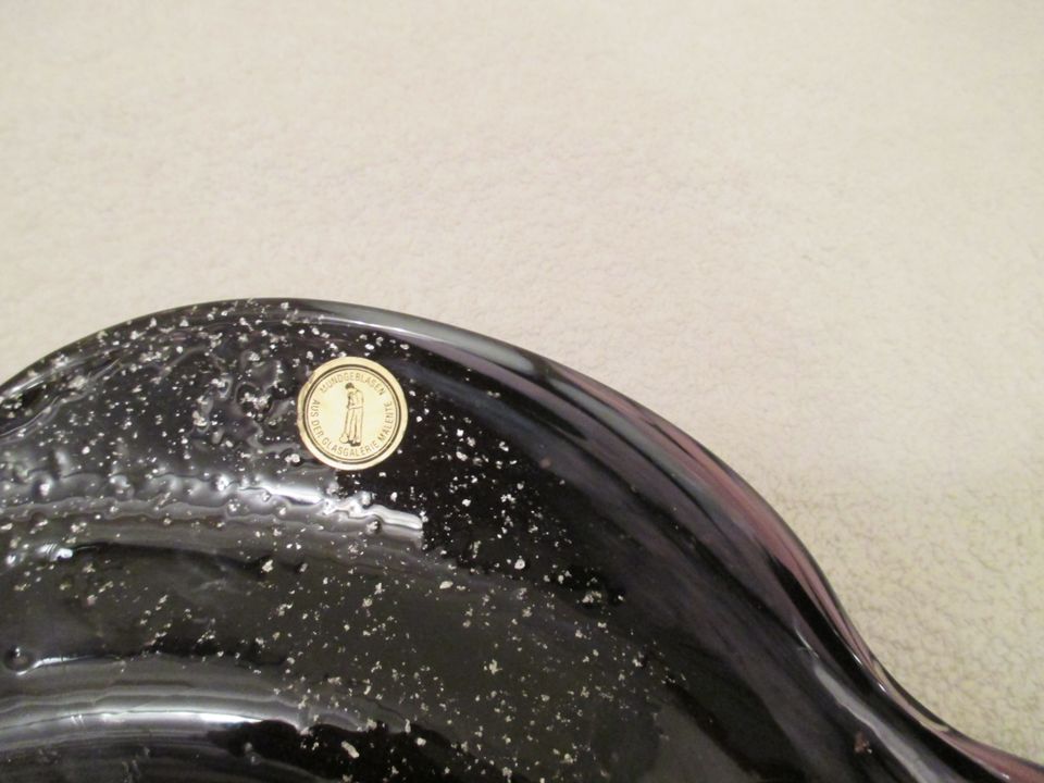Mundgeblasene Glasschale, Durchmesser ca. 28 cm in Malente