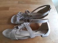 Esprit Römer Sandalen beige Gr. 38 Niedersachsen - Burgdorf Vorschau