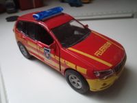 Modellauto Dickie aus Metall Feuerwehr 112 PKW Mercedes Nordrhein-Westfalen - Herford Vorschau
