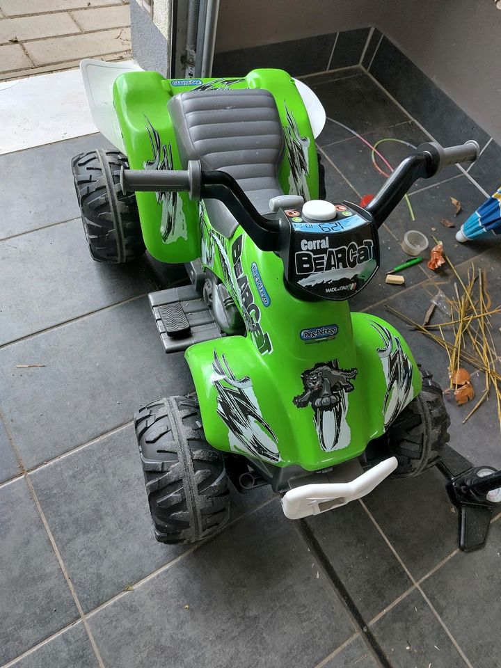 Kinder Elektro Quad Peg-Pèrego Bearcat in Laupheim