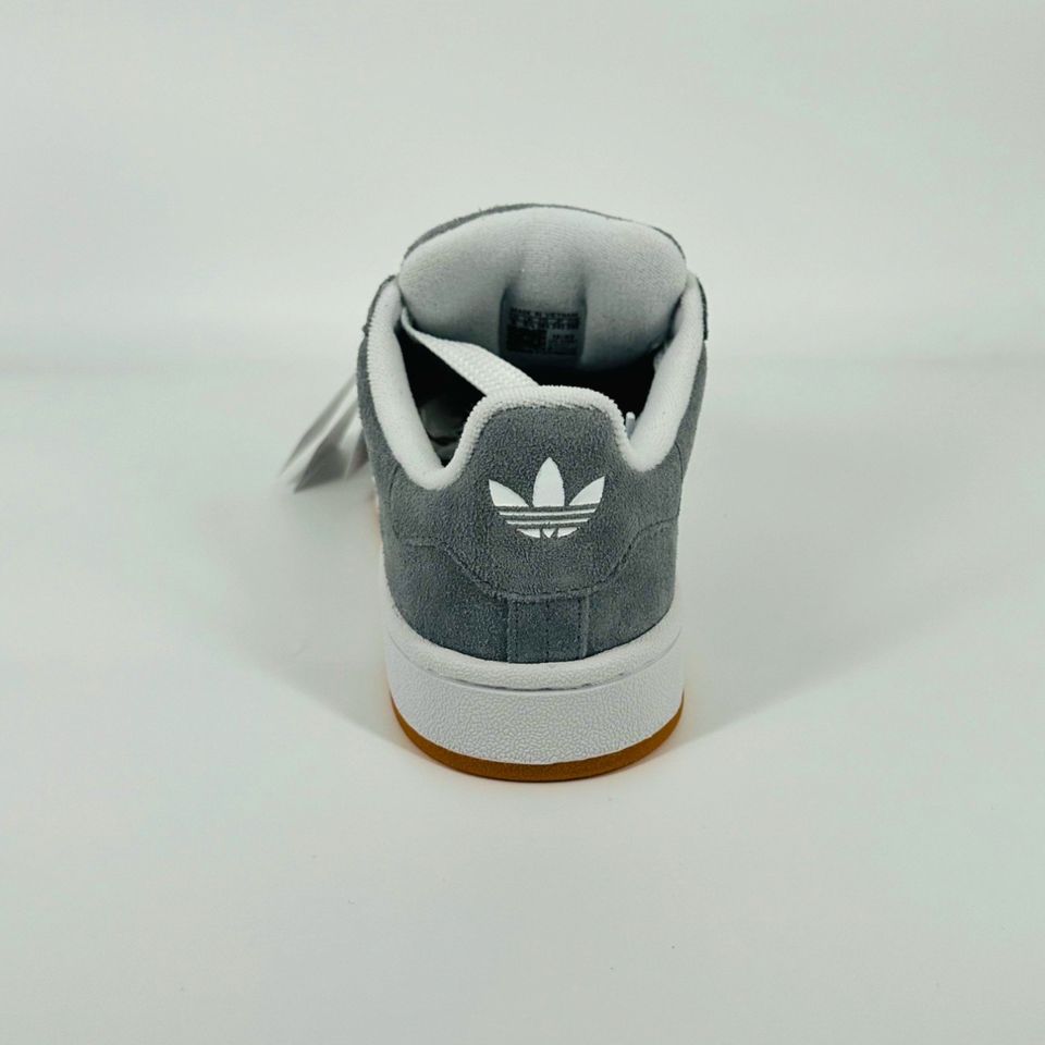 Adidas Campus / 00s j / Grau / Grey Three 38 in Haan