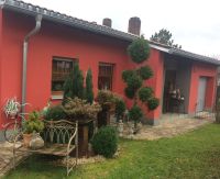 Exklusives, gepflegtes und helles Einfamilienhaus mit Gartenteich Bayern - Ensdorf Vorschau
