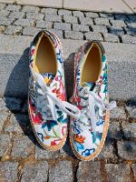 Sneaker Hslbschuh, Gr 41 mit Blumenmuster Bayern - Hausen i. Niederbayern Vorschau