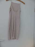 schmales Kleid mit Spaghetti-Trägern, Gr. S Hessen - Limeshain Vorschau