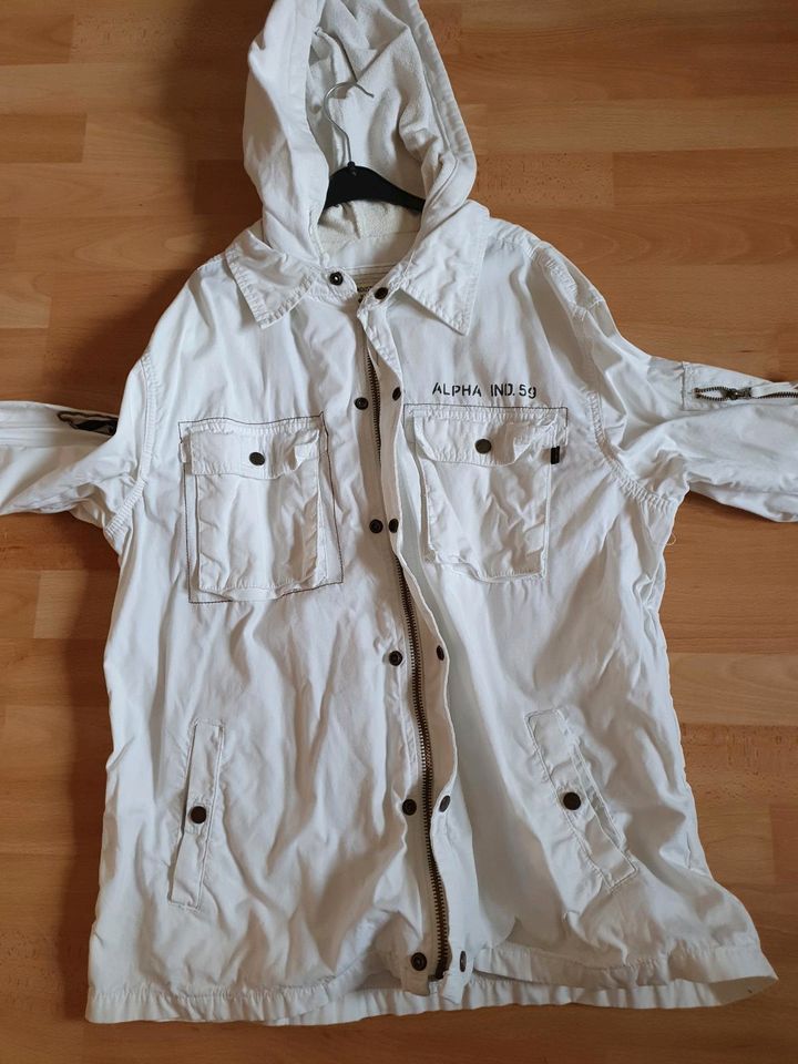 Alpha Industries Jacke in Wackernheim