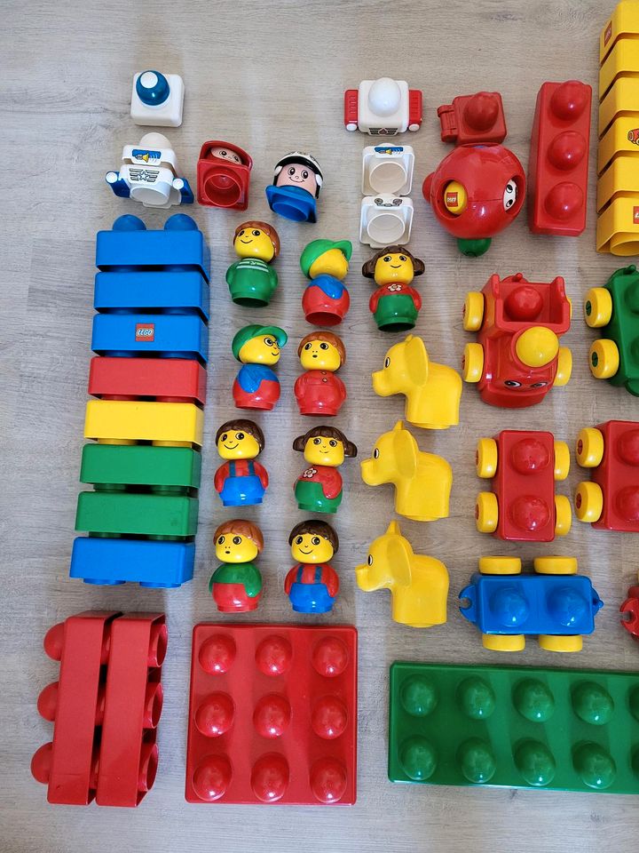 Lego Duplo Primo, 140 Teile in Albersdorf