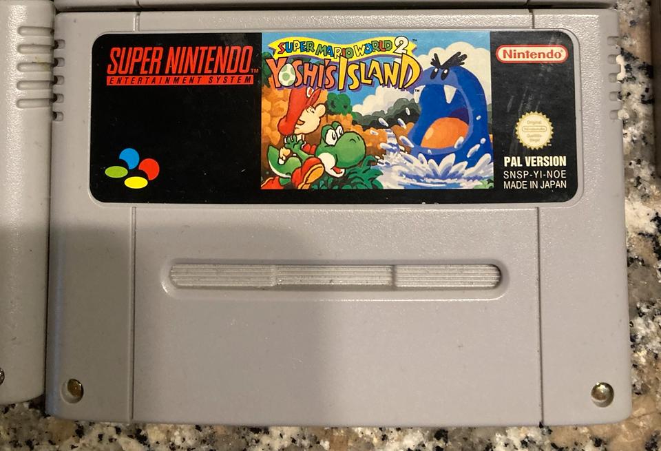 Biete Spiele für SNES + Adapter  + Gameboy Spiele von Nintendo in Aschaffenburg