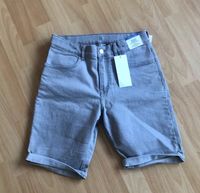H&M kurze Jeans grau neu gr 158 Nordrhein-Westfalen - Mönchengladbach Vorschau