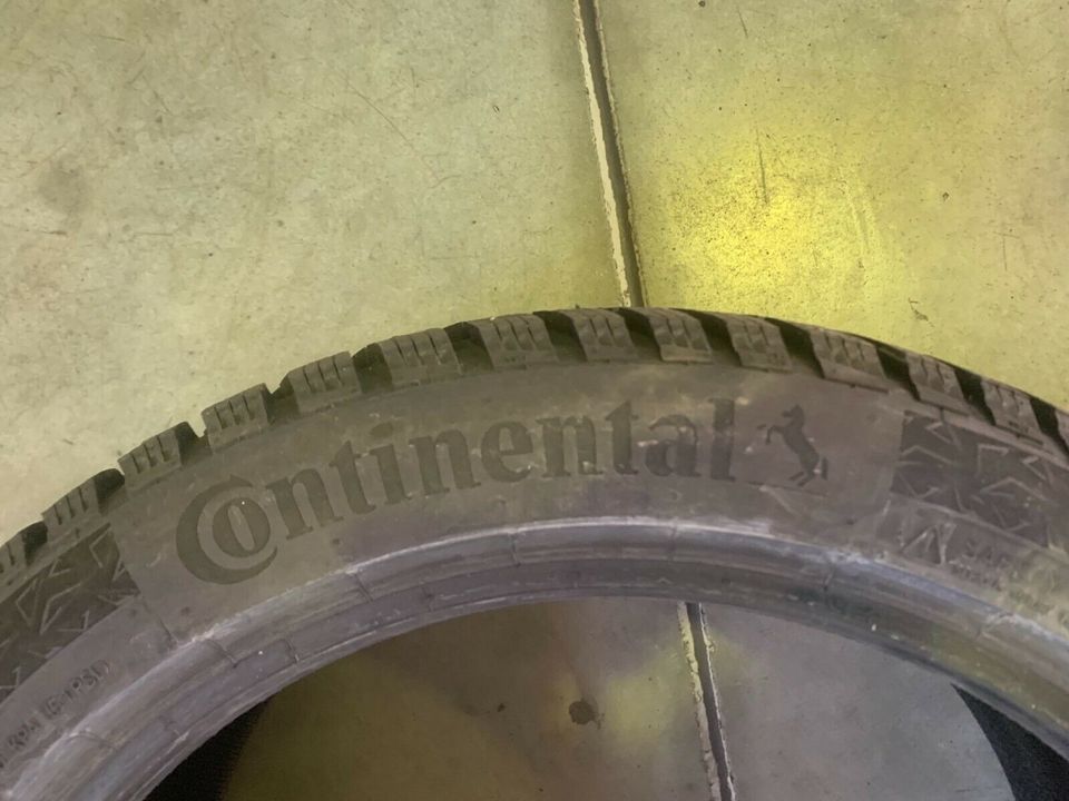 Continental 225/45R18 95T Winterreifen mit Stollen in Schierling