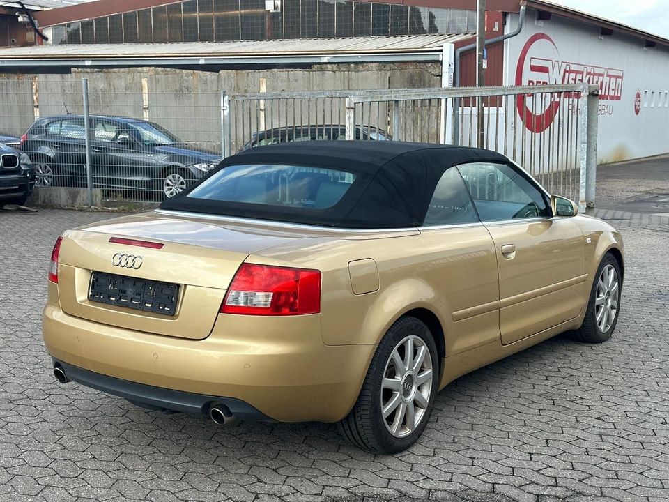 Audi A4 1.8 T quattro Cabrio - Leder - Navi - Xenon in Bornheim