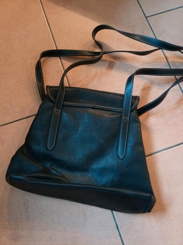 Handtasche Esprit Leder Schwarz in Mülheim-Kärlich