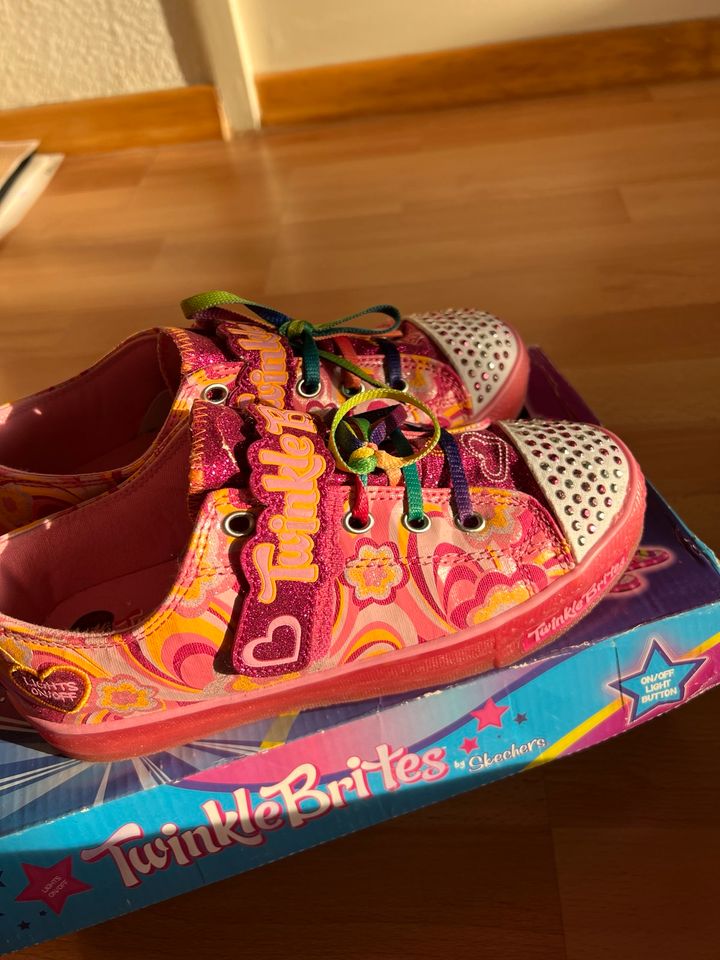 Skechers Twinkle Toes Twinkle Brites Blinkerschuh Glitzer Gr. 36 in Berlin