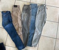 5er Pack Hosen (3xJeans, 1xChino, 1xJogger) Hessen - Kassel Vorschau