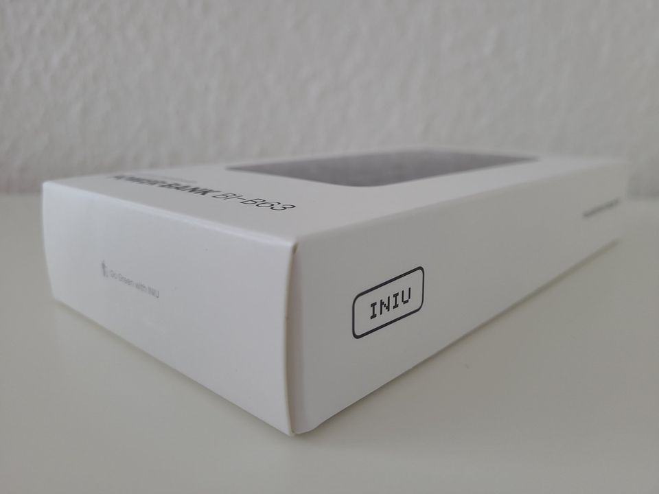 INIU POWERBANK BI-B63 - 100W - 25000mAh - PD - USB-C - NEU - OVP in Bad Nauheim