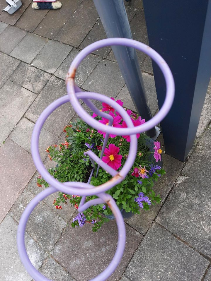 Windlicht, Gartenleuchte, Glas Deko mit Halterung, Gartenlichte in Kempen