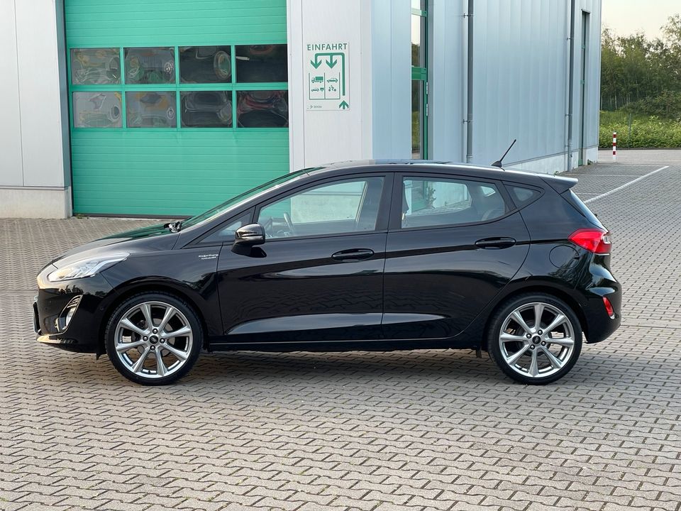 Ford Fiesta 1.1 | Cool&Connect in Duisburg
