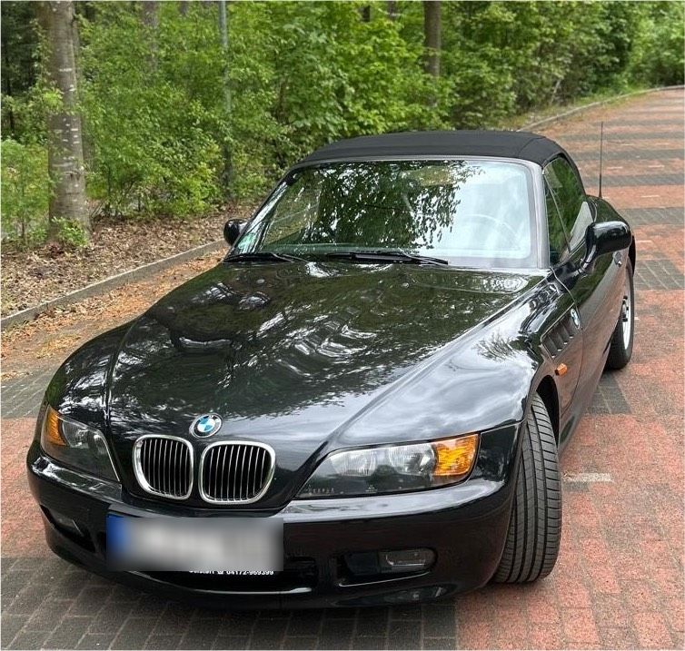 BMW Z3, Cabrio schwarz in Salzhausen