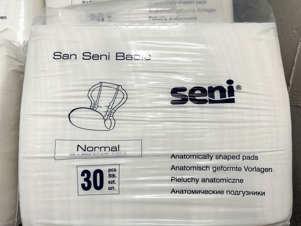 Anatomisch geformte Inkontinenzwindeln - San SENI Basic - Normal in Niestetal